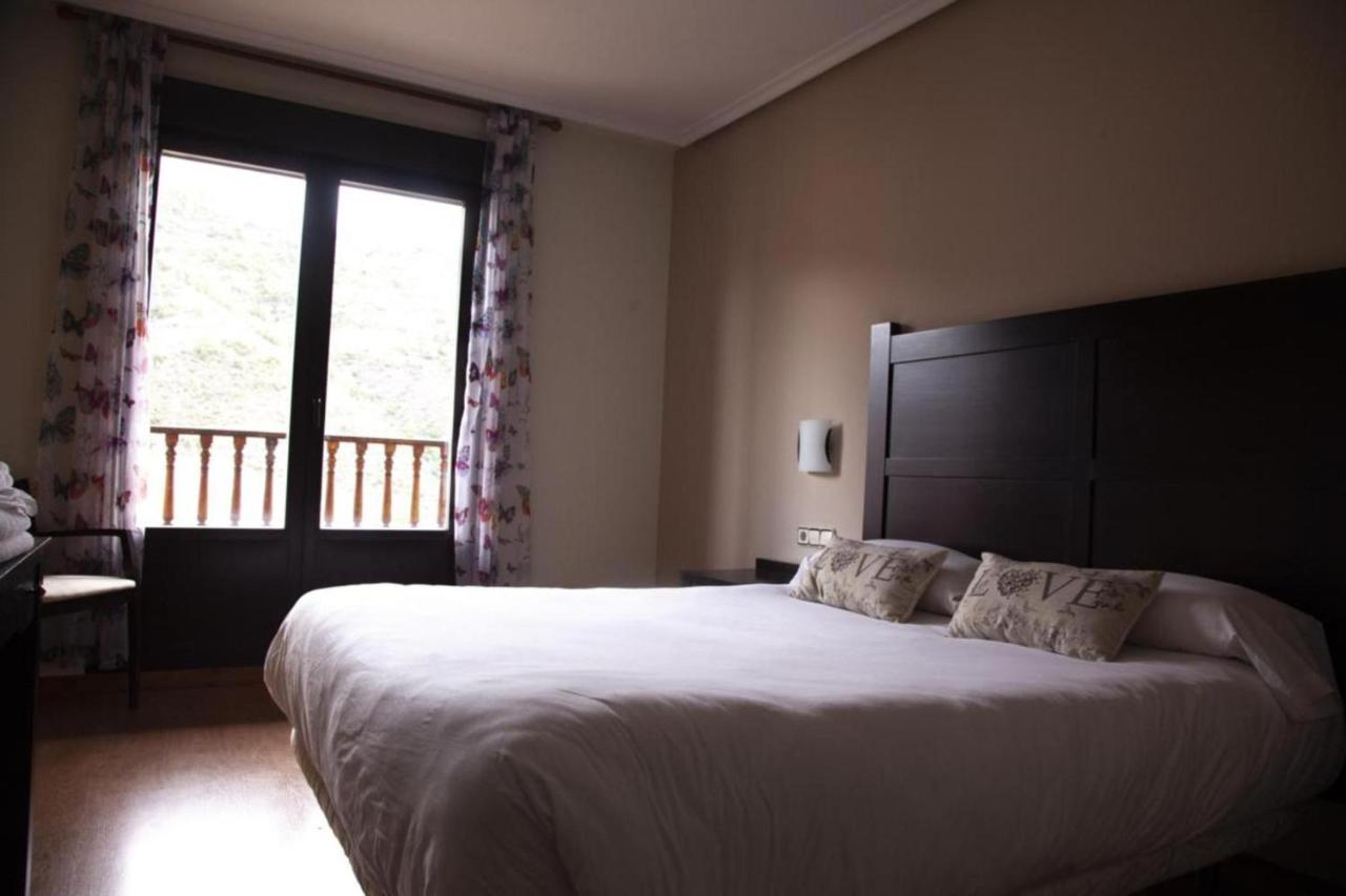 Hotel Rural Camero Viejo Лагуна-де-Камерос Экстерьер фото